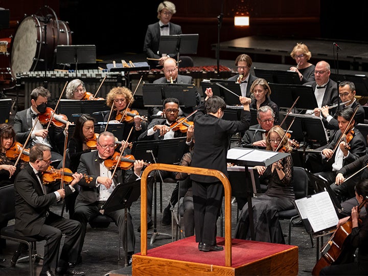 Xian Zhang conducting the New Jersey Symphony